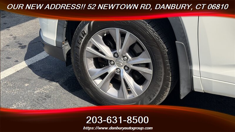 2015 Toyota Highlander XLE - Photo 9 - Danbury, CT 06810