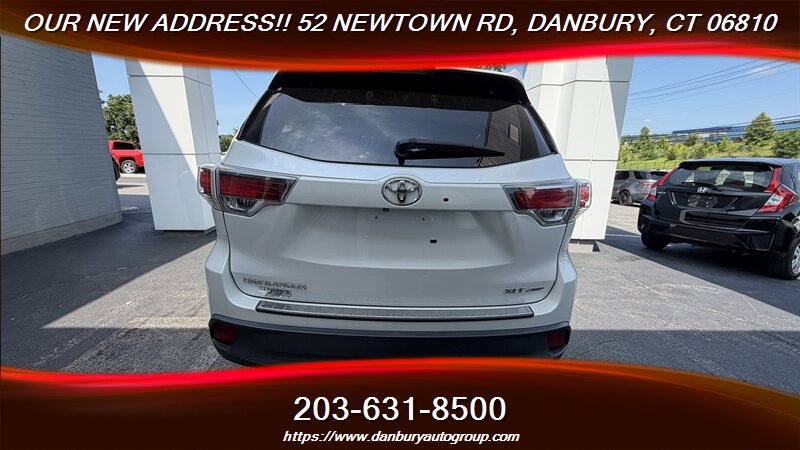 2015 Toyota Highlander XLE - Photo 4 - Danbury, CT 06810