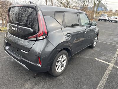 2024 Kia Soul LX   - Photo 7 - Danbury, CT 06810