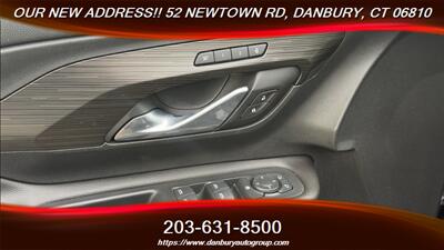 2021 GMC Terrain SLT - Photo 12 - Danbury, CT 06810
