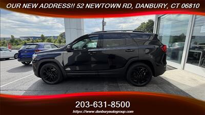 2021 GMC Terrain SLT - Photo 2 - Danbury, CT 06810