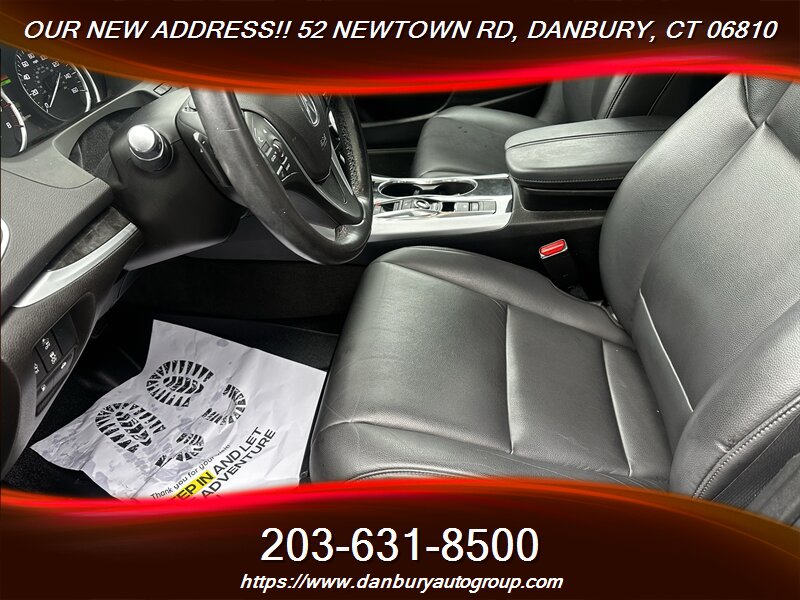2018 Acura TLX V6 - Photo 10 - Danbury, CT 06810