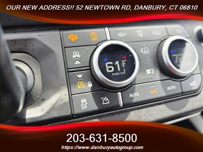 2023 Land Rover Defender 110 X-Dynamic SE   - Photo 16 - Danbury, CT 06810