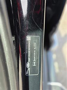 2023 Land Rover Defender 110 X-Dynamic SE   - Photo 20 - Danbury, CT 06810