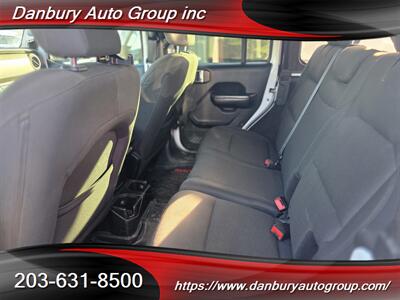 2018 Jeep Wrangler Unlimited Sport   - Photo 16 - Danbury, CT 06810