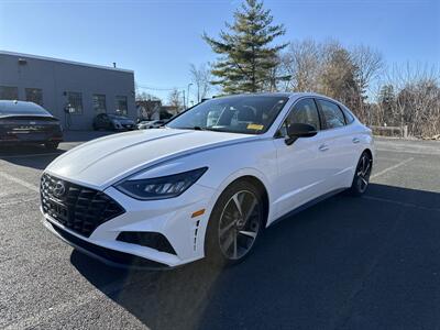 2023 Hyundai Sonata SEL Plus   - Photo 2 - Danbury, CT 06810