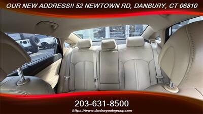 2017 Hyundai SONATA Hybrid Limited   - Photo 23 - Danbury, CT 06810