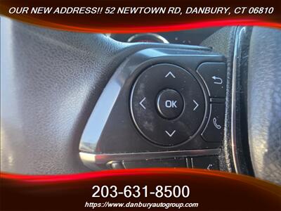 2019 Toyota Camry XSE   - Photo 17 - Danbury, CT 06810