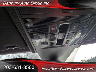 2020 Volkswagen Atlas Cross Sport SEL 4Motion - Photo 14 - Danbury, CT 06810