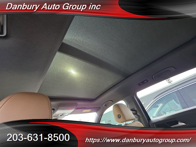 2020 Volkswagen Atlas Cross Sport SEL 4Motion - Photo 8 - Danbury, CT 06810