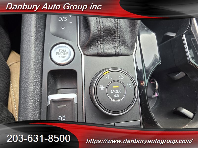 2020 Volkswagen Atlas Cross Sport SEL 4Motion - Photo 16 - Danbury, CT 06810