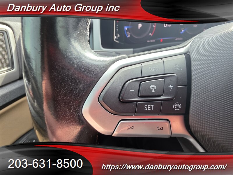 2020 Volkswagen Atlas Cross Sport SEL 4Motion - Photo 11 - Danbury, CT 06810