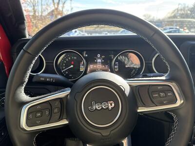 2022 Jeep Wrangler Unlimited Sahara 4xe   - Photo 10 - Danbury, CT 06810