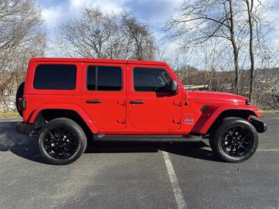 2022 Jeep Wrangler Unlimited Sahara 4xe   - Photo 7 - Danbury, CT 06810