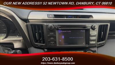 2013 Toyota RAV4 XLE   - Photo 15 - Danbury, CT 06810
