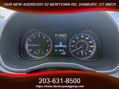 2022 Hyundai KONA SEL   - Photo 12 - Danbury, CT 06810