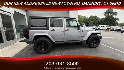2014 Jeep Wrangler Unlimited Sahara   - Photo 6 - Danbury, CT 06810