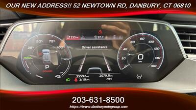 2021 Audi e-tron quattro Premium - Photo 23 - Danbury, CT 06810