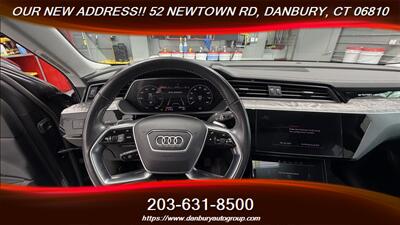 2021 Audi e-tron quattro Premium - Photo 19 - Danbury, CT 06810