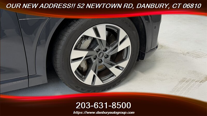 2021 Audi e-tron quattro Premium - Photo 12 - Danbury, CT 06810