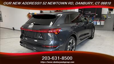 2021 Audi e-tron quattro Premium - Photo 5 - Danbury, CT 06810