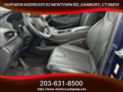 2023 Hyundai SANTA FE Limited   - Photo 11 - Danbury, CT 06810