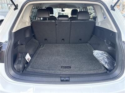 2021 Volkswagen Tiguan SE 4Motion   - Photo 13 - Danbury, CT 06810