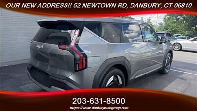 2024 Kia EV9 Wind   - Photo 5 - Danbury, CT 06810