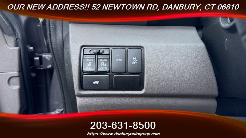 2015 Honda Odyssey EX-L - Photo 16 - Danbury, CT 06810