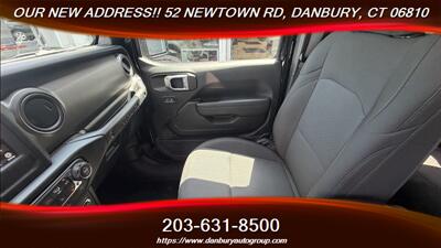 2022 Jeep Wrangler Unlimited Sport   - Photo 12 - Danbury, CT 06810