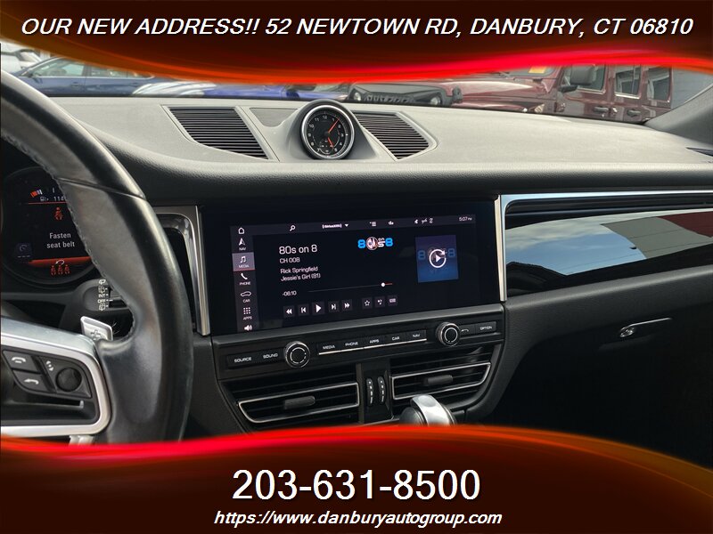 2021 Porsche Macan - Photo 14 - Danbury, CT 06810