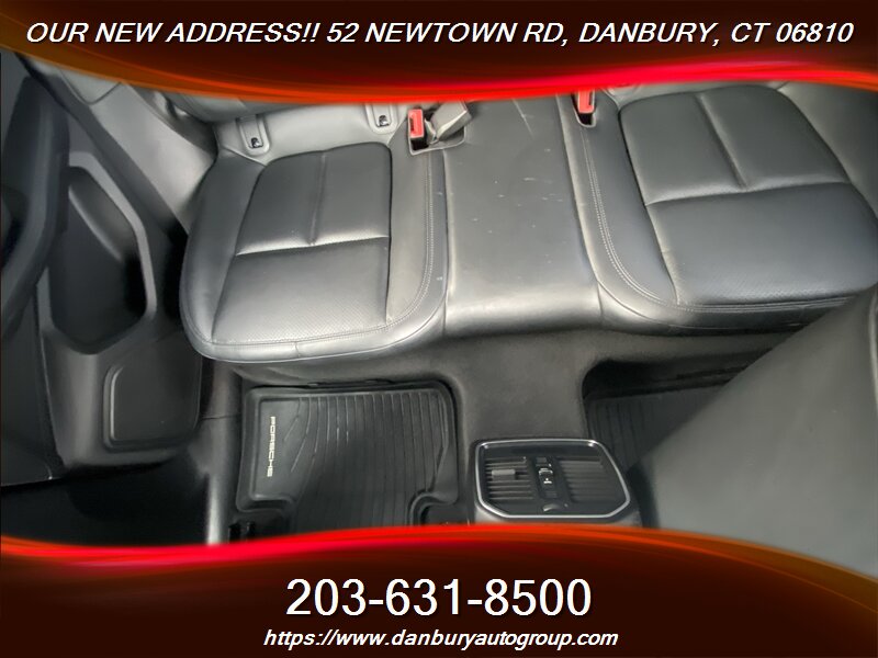 2021 Porsche Macan - Photo 20 - Danbury, CT 06810