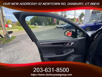 2021 Porsche Macan - Photo 8 - Danbury, CT 06810