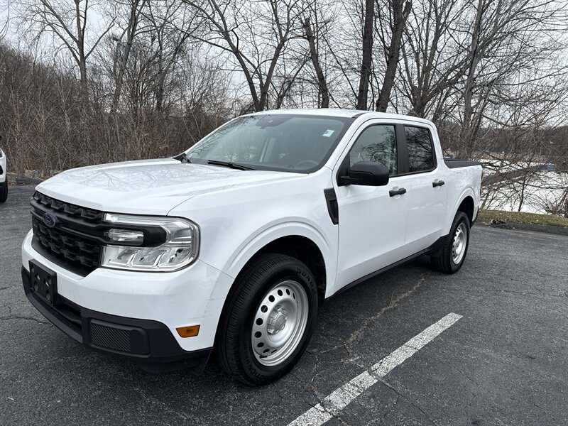 2022 Ford Maverick XL's photo