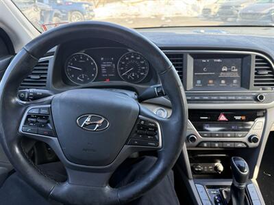 2018 Hyundai ELANTRA SEL VALUE PKG - Photo 10 - Danbury, CT 06810