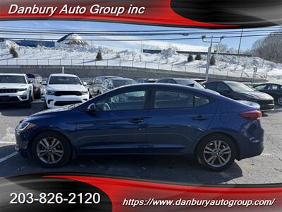 2018 Hyundai ELANTRA SEL  VALUE PKG - Photo 3 - Danbury, CT 06810