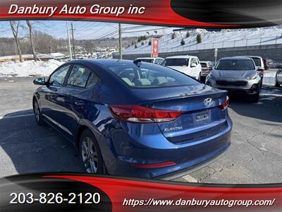 2018 Hyundai ELANTRA SEL  VALUE PKG - Photo 4 - Danbury, CT 06810