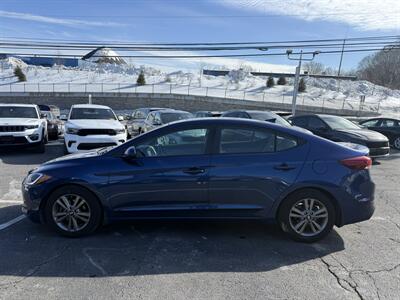 2018 Hyundai ELANTRA SEL VALUE PKG - Photo 3 - Danbury, CT 06810