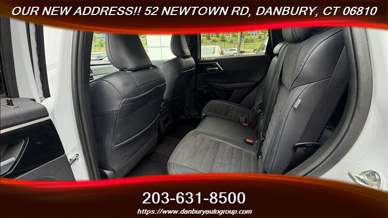 2025 Mitsubishi Outlander SE - Photo 14 - Danbury, CT 06810