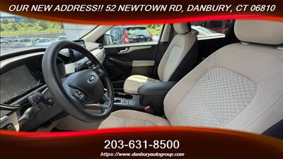 2020 Ford Escape SE   - Photo 14 - Danbury, CT 06810