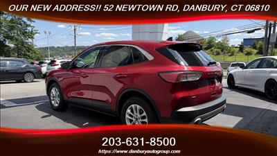 2020 Ford Escape SE   - Photo 3 - Danbury, CT 06810