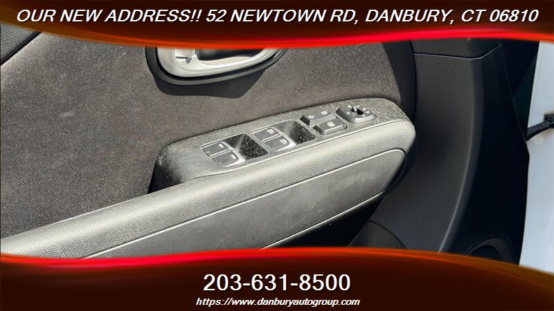 2017 Kia Soul + - Photo 10 - Danbury, CT 06810