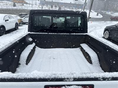 2020 Jeep Gladiator Sport   - Photo 12 - Danbury, CT 06810