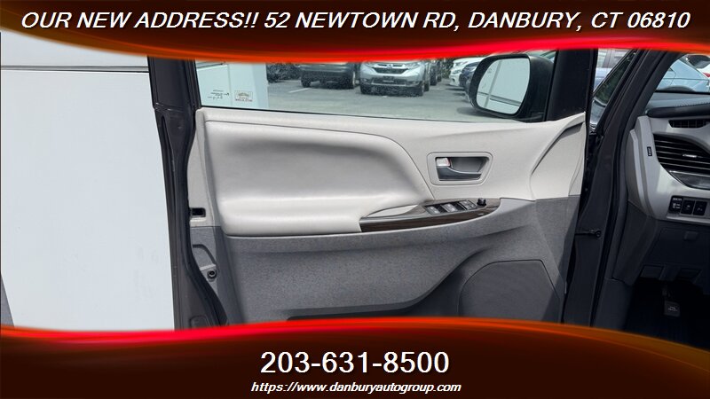 2019 Toyota Sienna XLE 7-Passenger - Photo 11 - Danbury, CT 06810