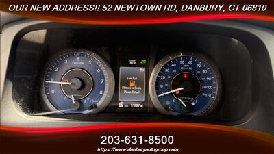 2019 Toyota Sienna XLE 7-Passenger - Photo 20 - Danbury, CT 06810