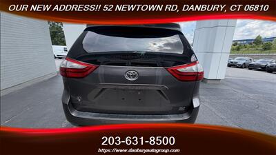 2019 Toyota Sienna XLE 7-Passenger - Photo 4 - Danbury, CT 06810