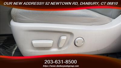 2019 Toyota Sienna XLE 7-Passenger - Photo 13 - Danbury, CT 06810