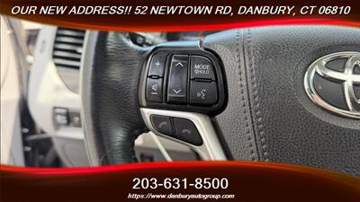 2019 Toyota Sienna XLE 7-Passenger - Photo 19 - Danbury, CT 06810