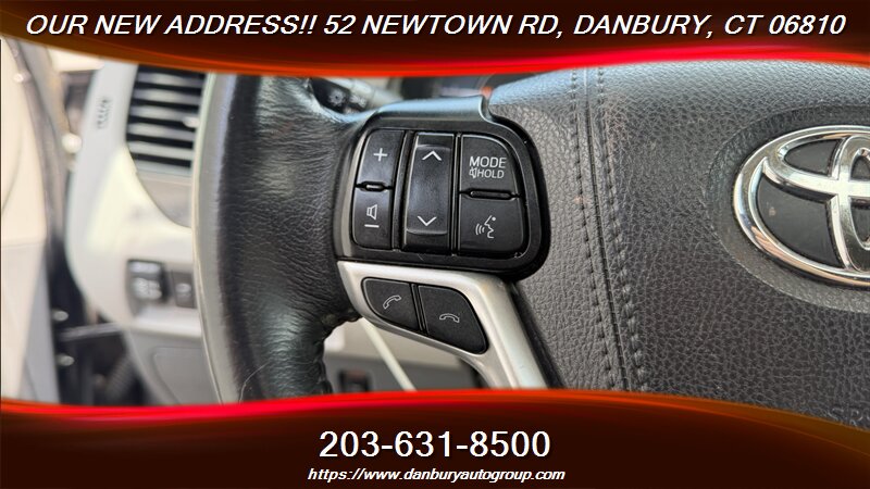2019 Toyota Sienna XLE 7-Passenger - Photo 19 - Danbury, CT 06810