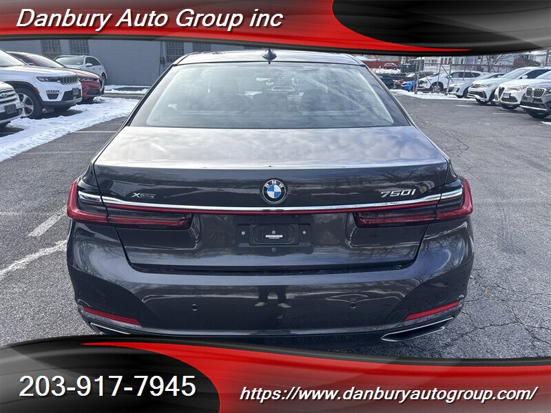 2022 BMW 750i xDrive - Photo 5 - Danbury, CT 06810